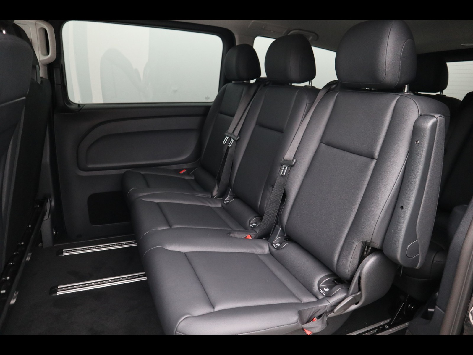 8 - Mercedes Vans Vito tourer 116 cdi long select 9g-tronic