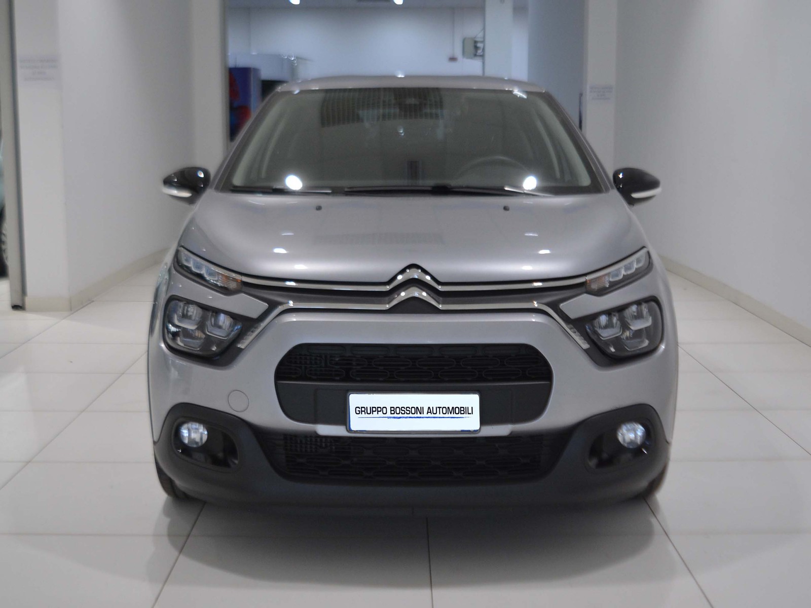 2 - Citroen C3 1.2 puretech 110cv max s&s