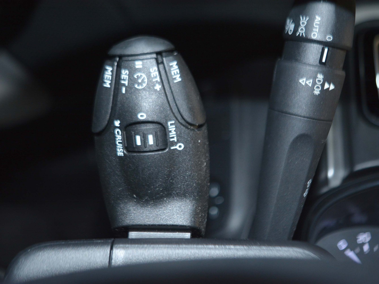 18 - Citroen C3 1.2 puretech 110cv max s&s