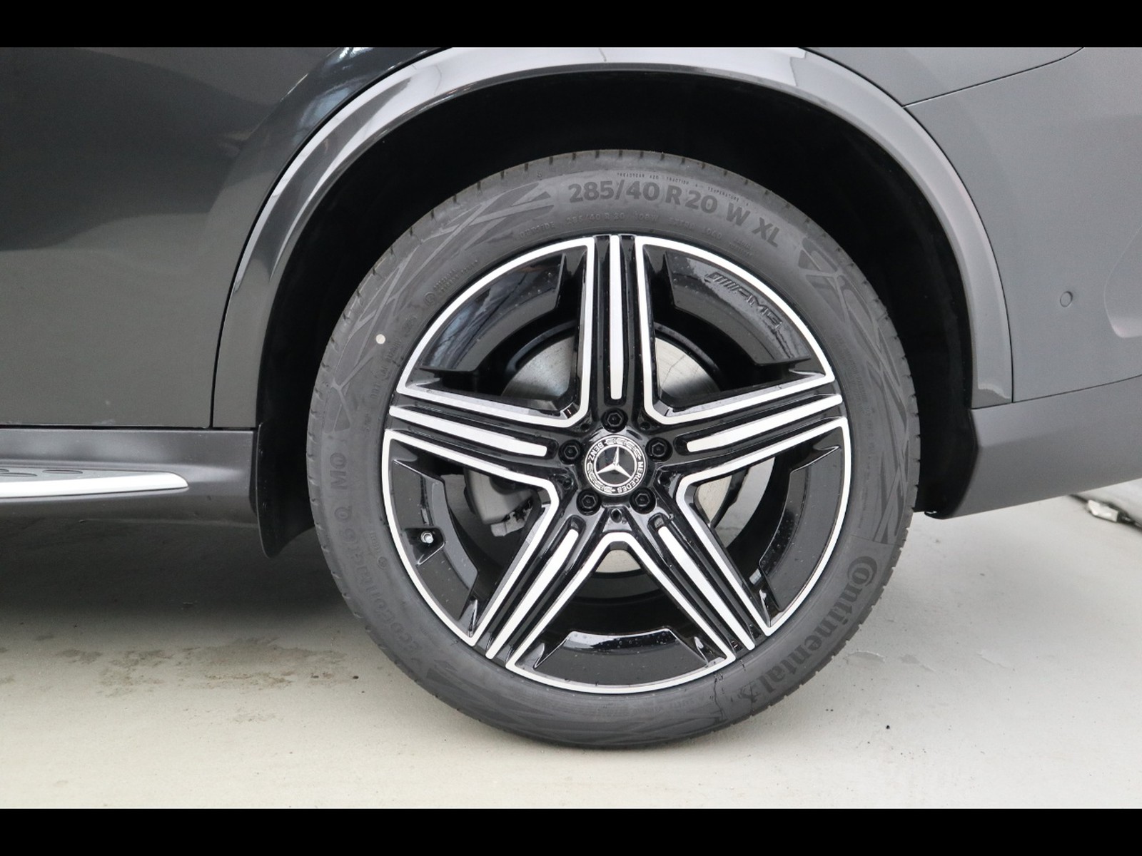 4 - Mercedes GLC coupe 220 d amg line premium 4matic 9g-tronic