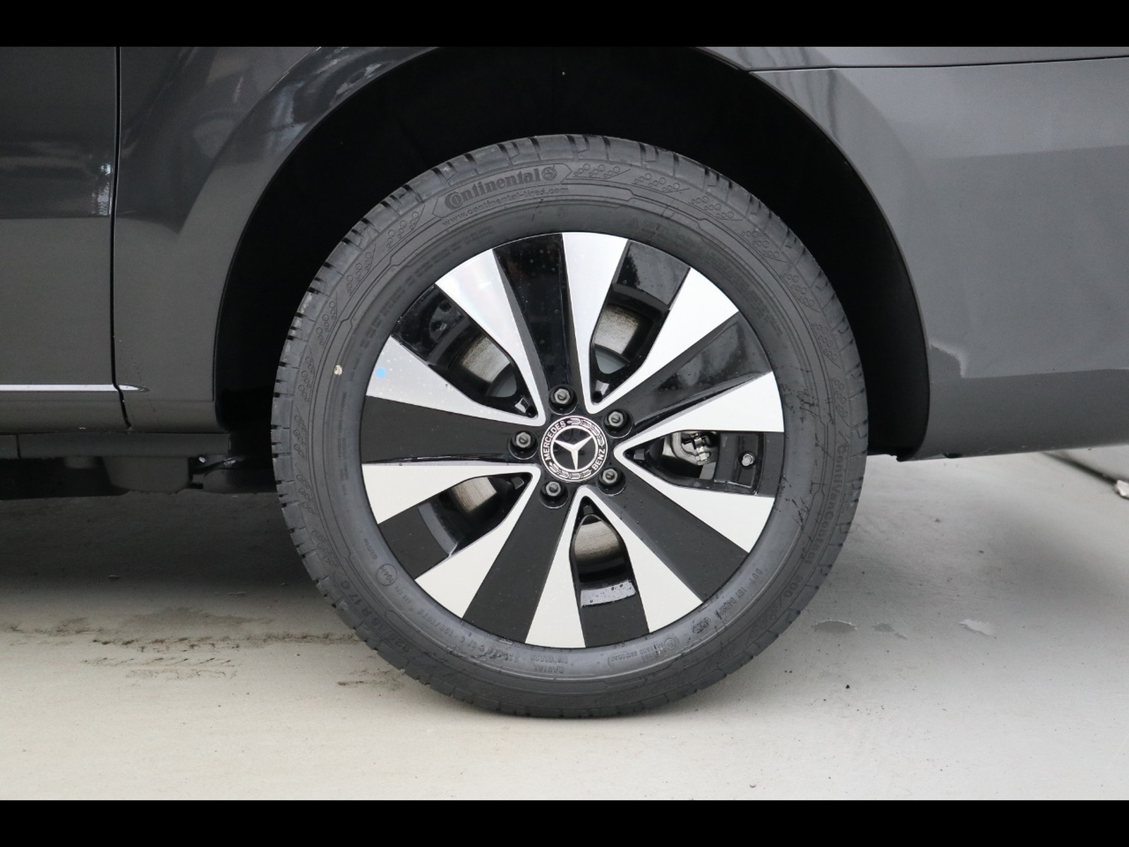 4 - Mercedes Vans Vito mixto 114 cdi long select 4x4 9g-tronic