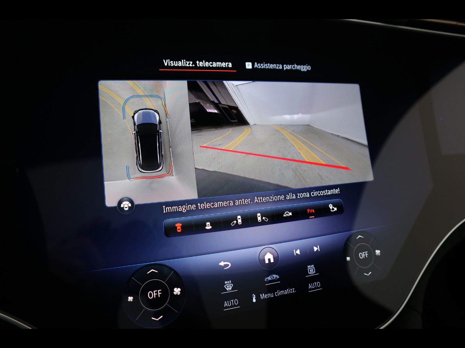 12 - Mercedes EQE suv 350 amg line premium plus 4matic