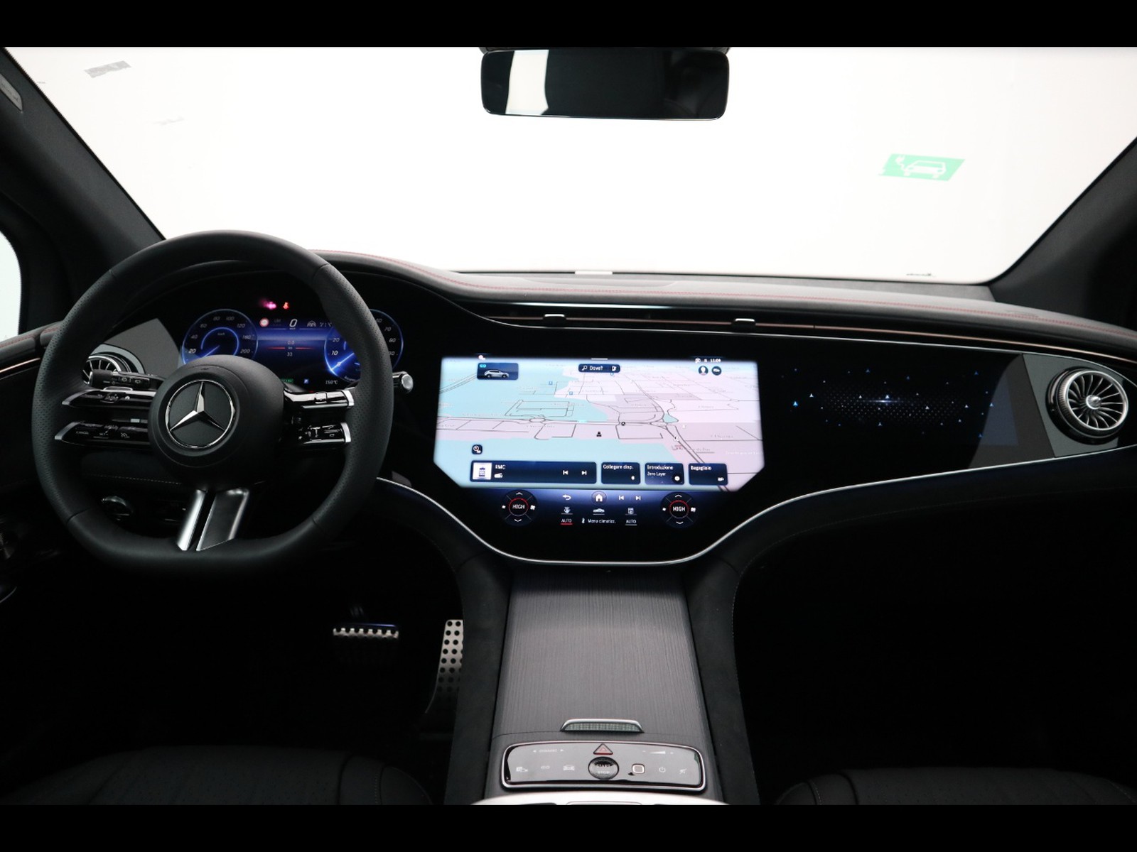 14 - Mercedes EQE suv 350 amg line premium plus 4matic