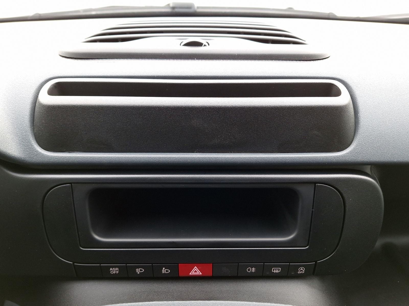 16 - Fiat Panda pandina 1.0 firefly hybrid 70cv pop s&s