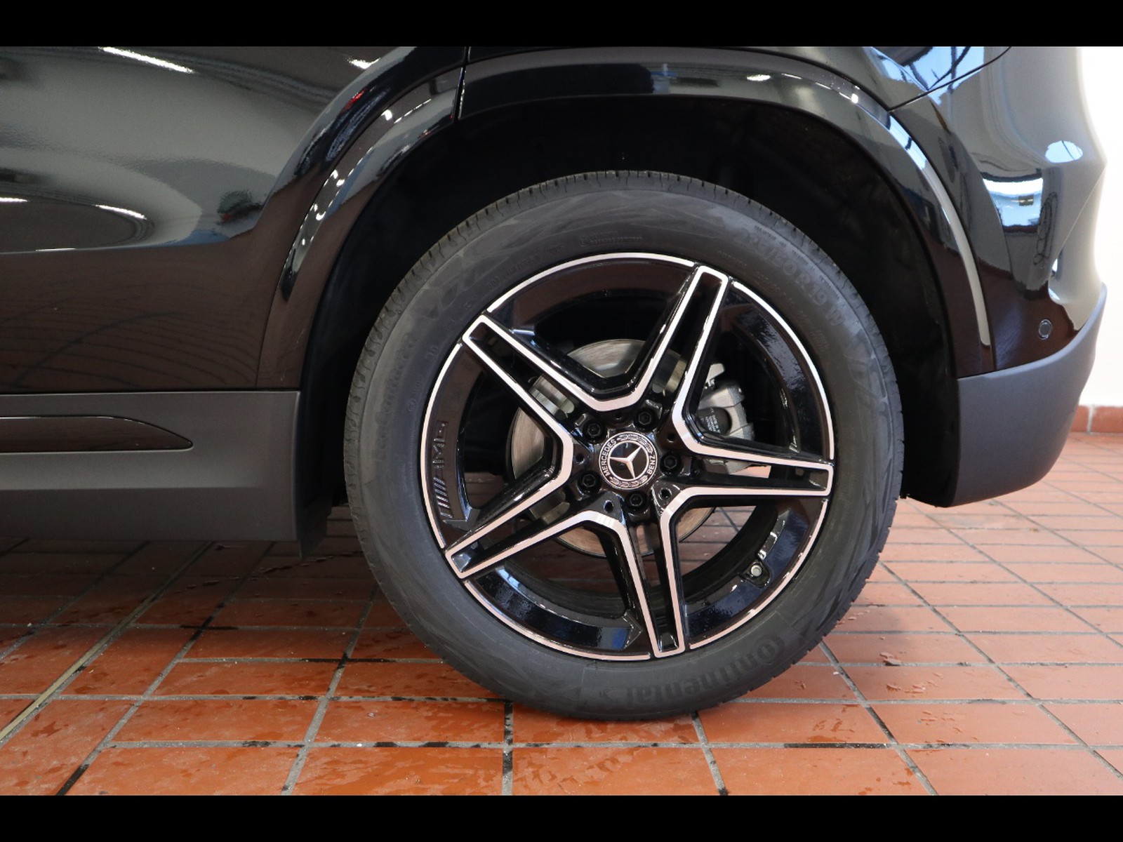 4 - Mercedes GLA 200 d amg line premium 4matic 8g-dct