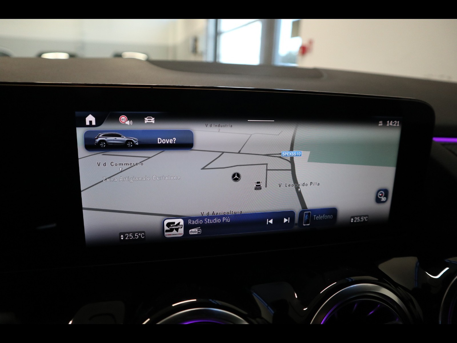 10 - Mercedes GLA 200 d amg line premium 4matic 8g-dct