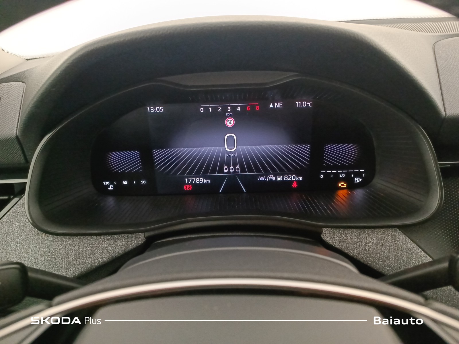 9 - Skoda Kamiq 1.5 tsi act 150cv 130 edition