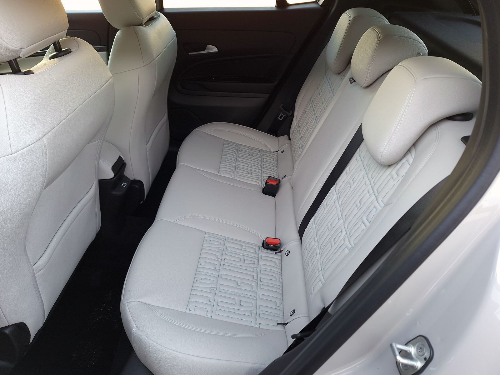 12 - Fiat 600 1.2 hybrid 110cv la prima ii edct