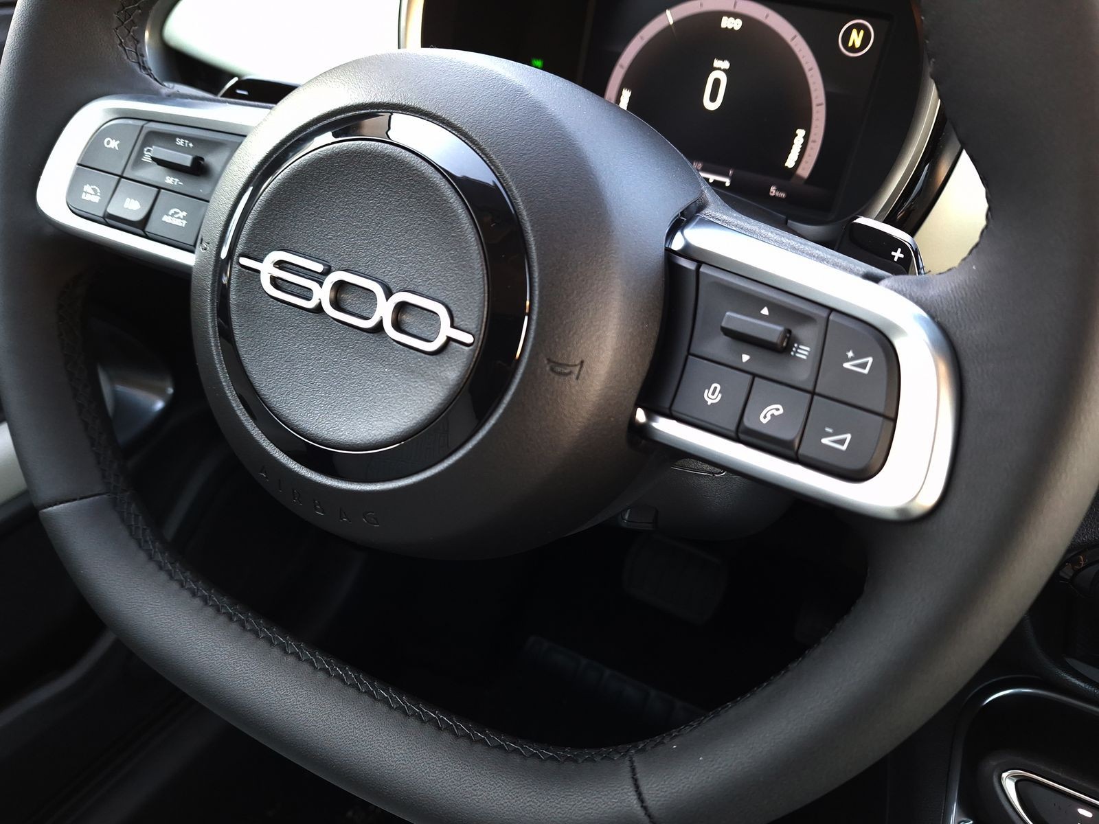 20 - Fiat 600 1.2 hybrid 110cv la prima ii edct