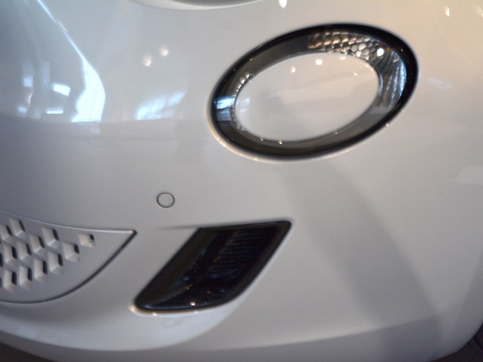 24 - Fiat 500 500e 42 kwh entry pack tech