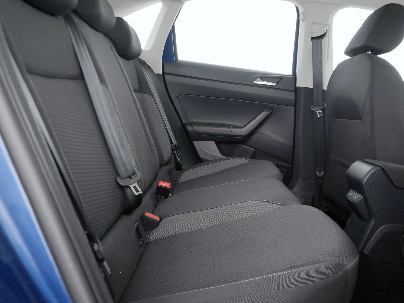 9 - Volkswagen Taigo 1.0 tsi 115cv life