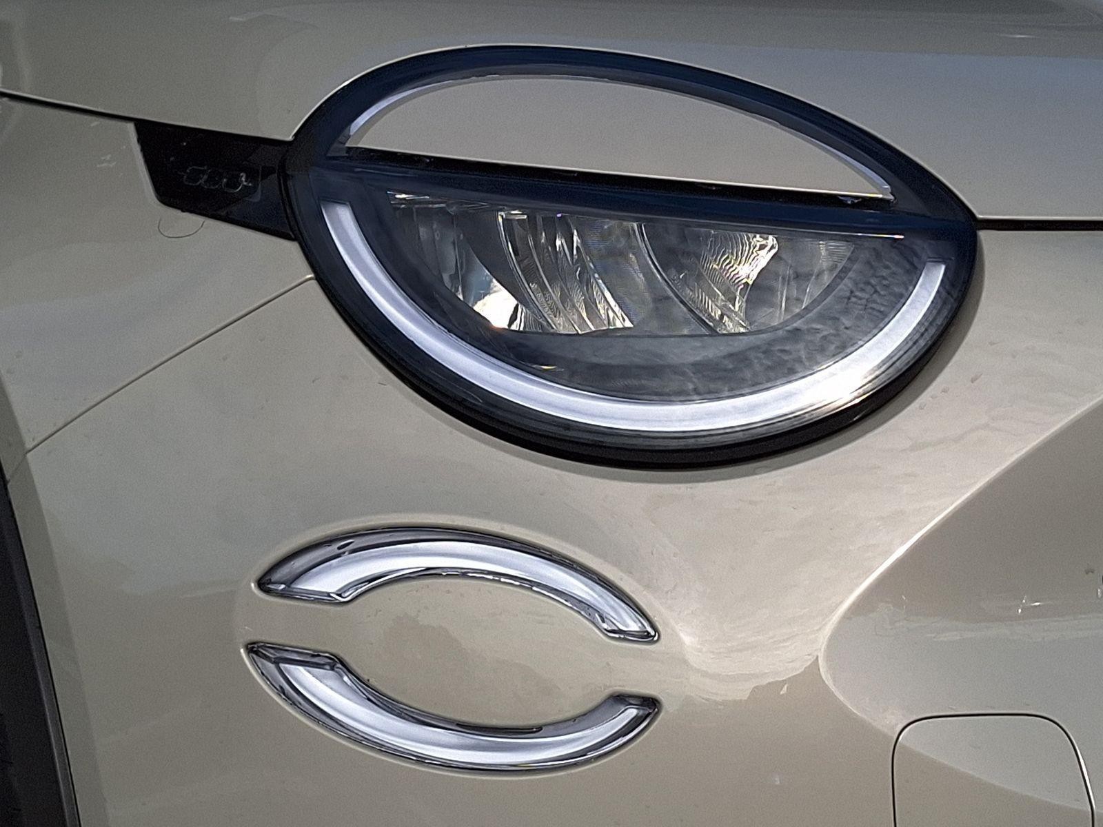 14 - Fiat 600 1.2 hybrid 110cv la prima ii edct