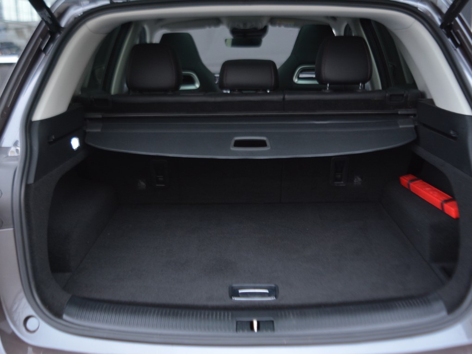 15 - Mg HS 1.5 t luxury auto