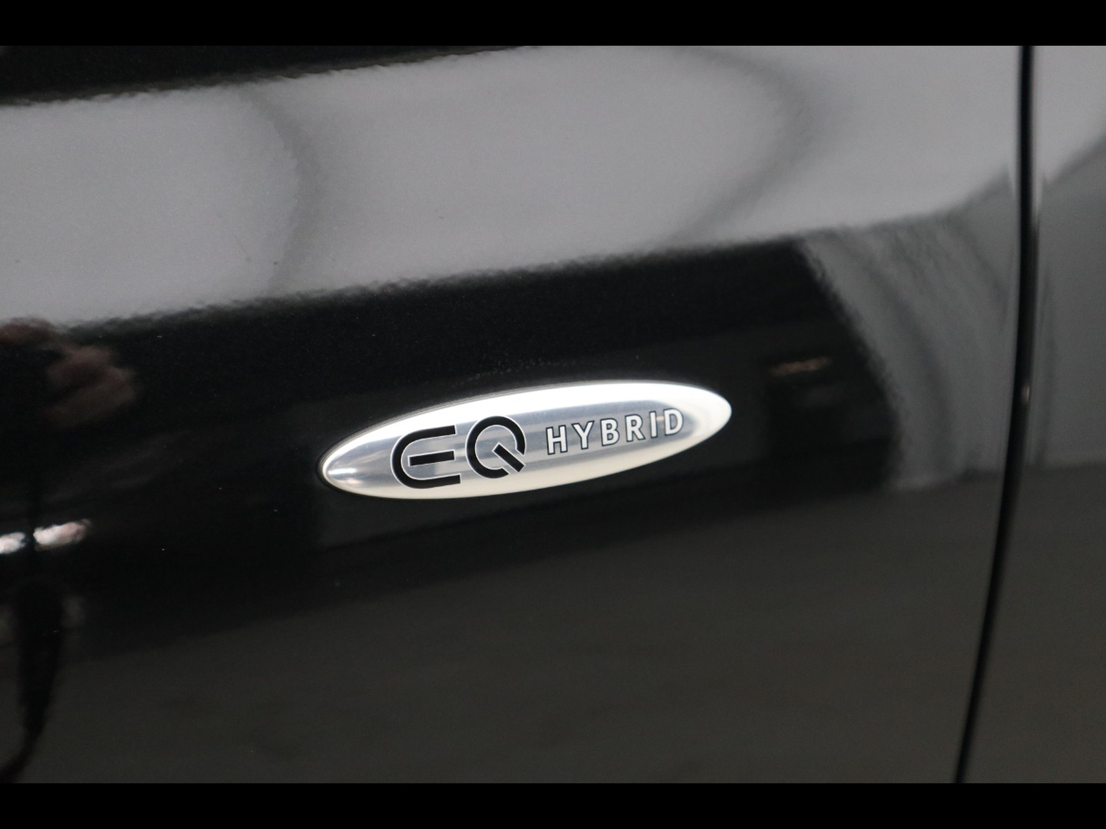 18 - Mercedes GLC coupe 300 de plug in hybrid amg line premium tech 4matic 9g-tronic