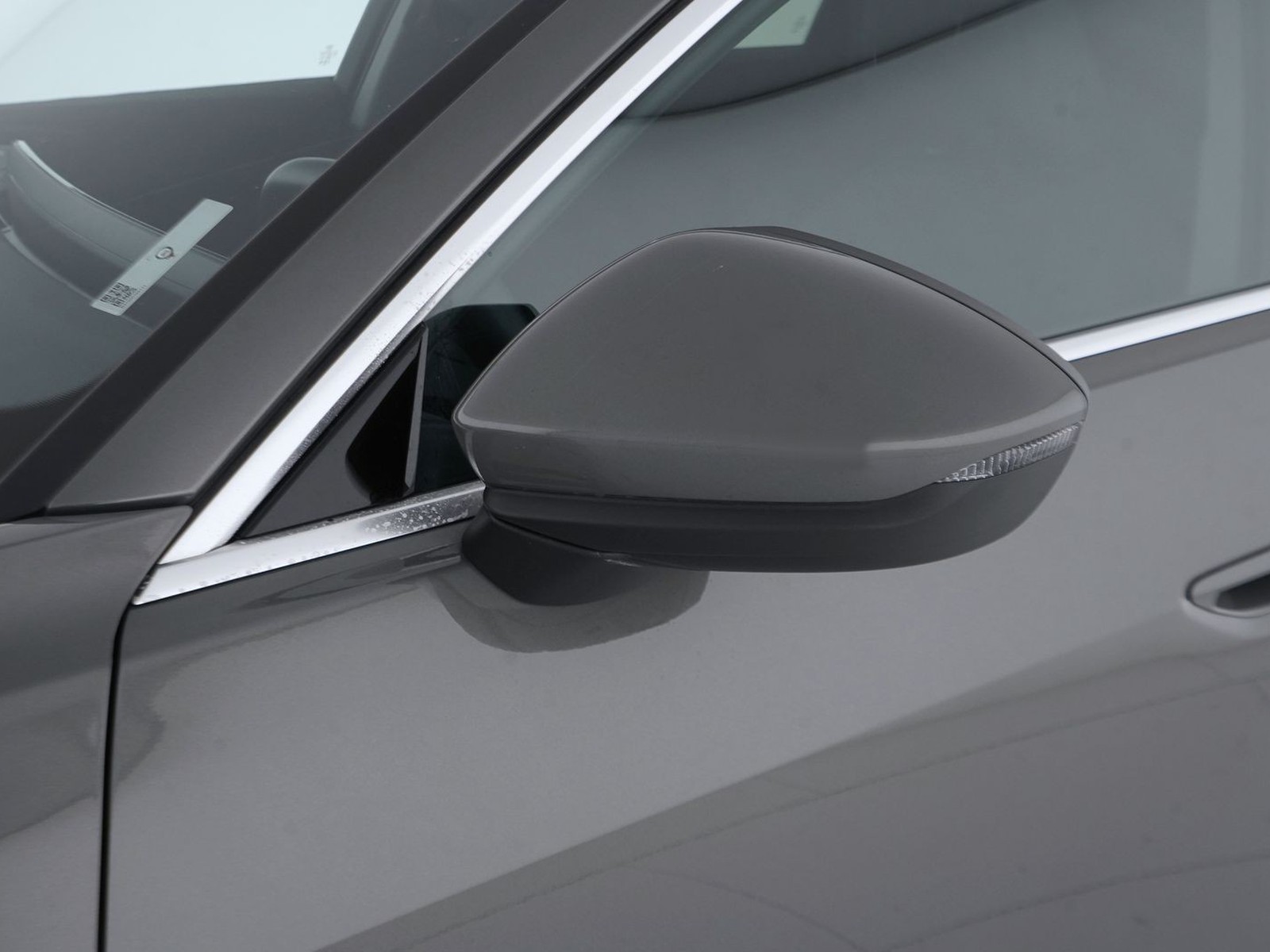 38 - Audi A5 avant 2.0 tdi mhev+ 204cv business advanced