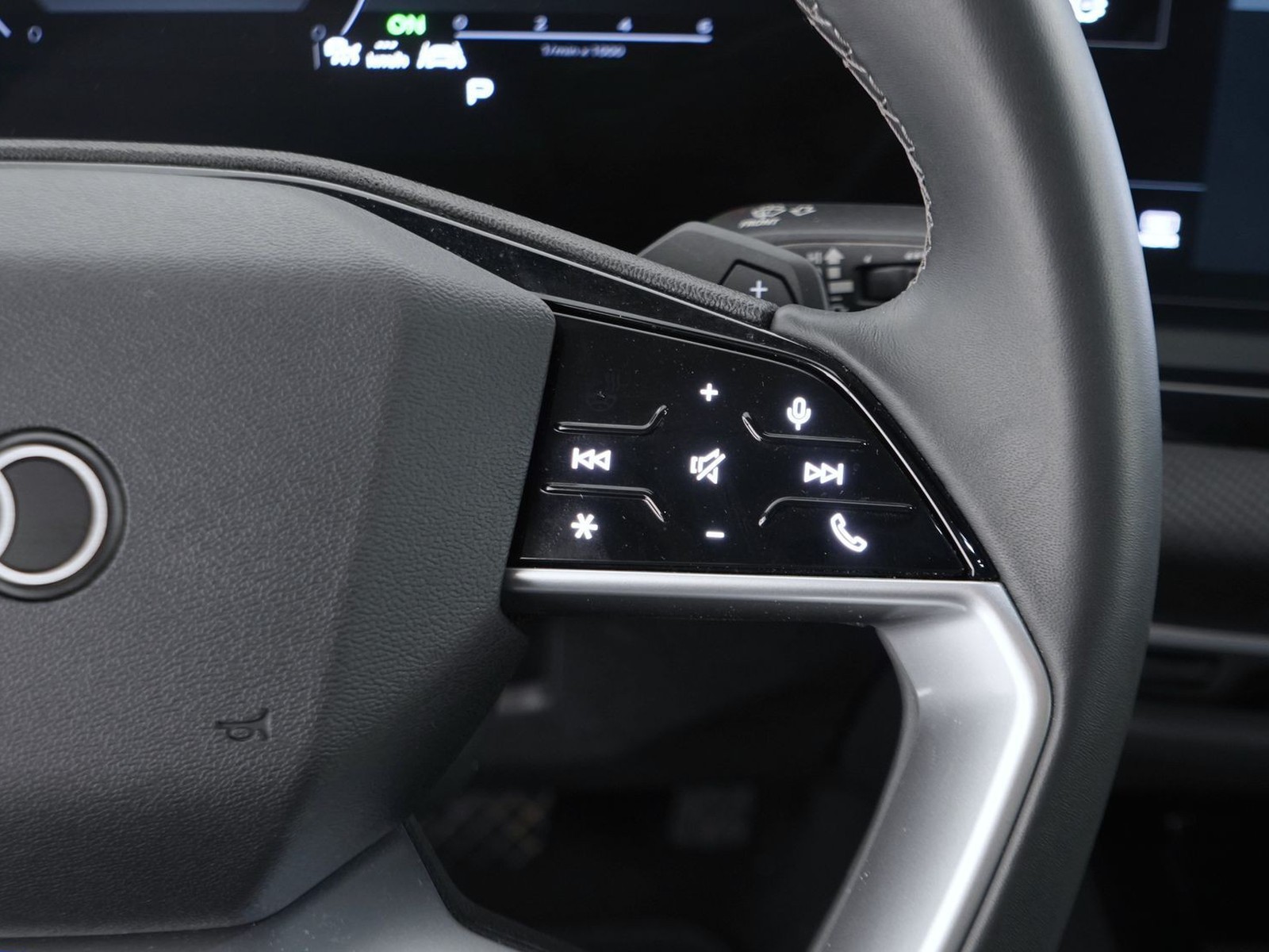 9 - Audi A5 avant 2.0 tdi mhev+ 204cv business advanced