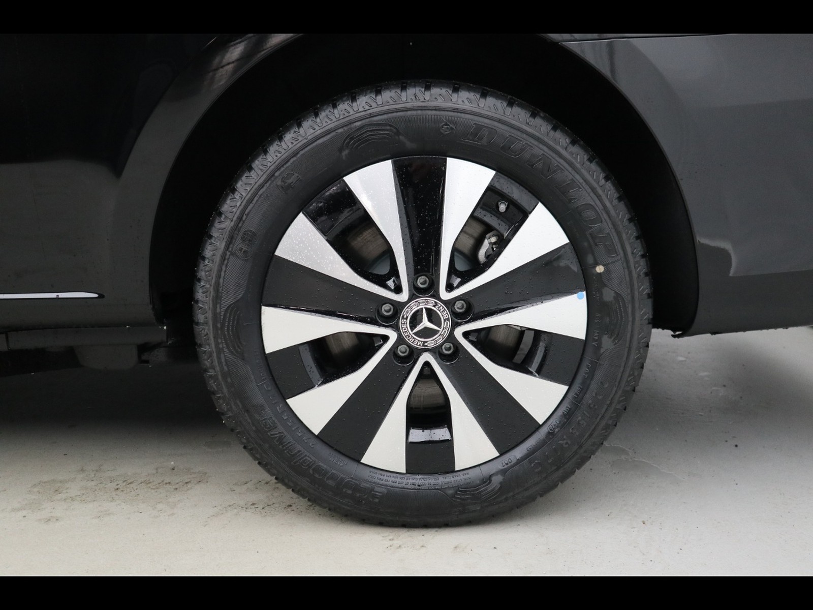 4 - Mercedes Vans Vito 116 cdi extralong tourer select auto my20