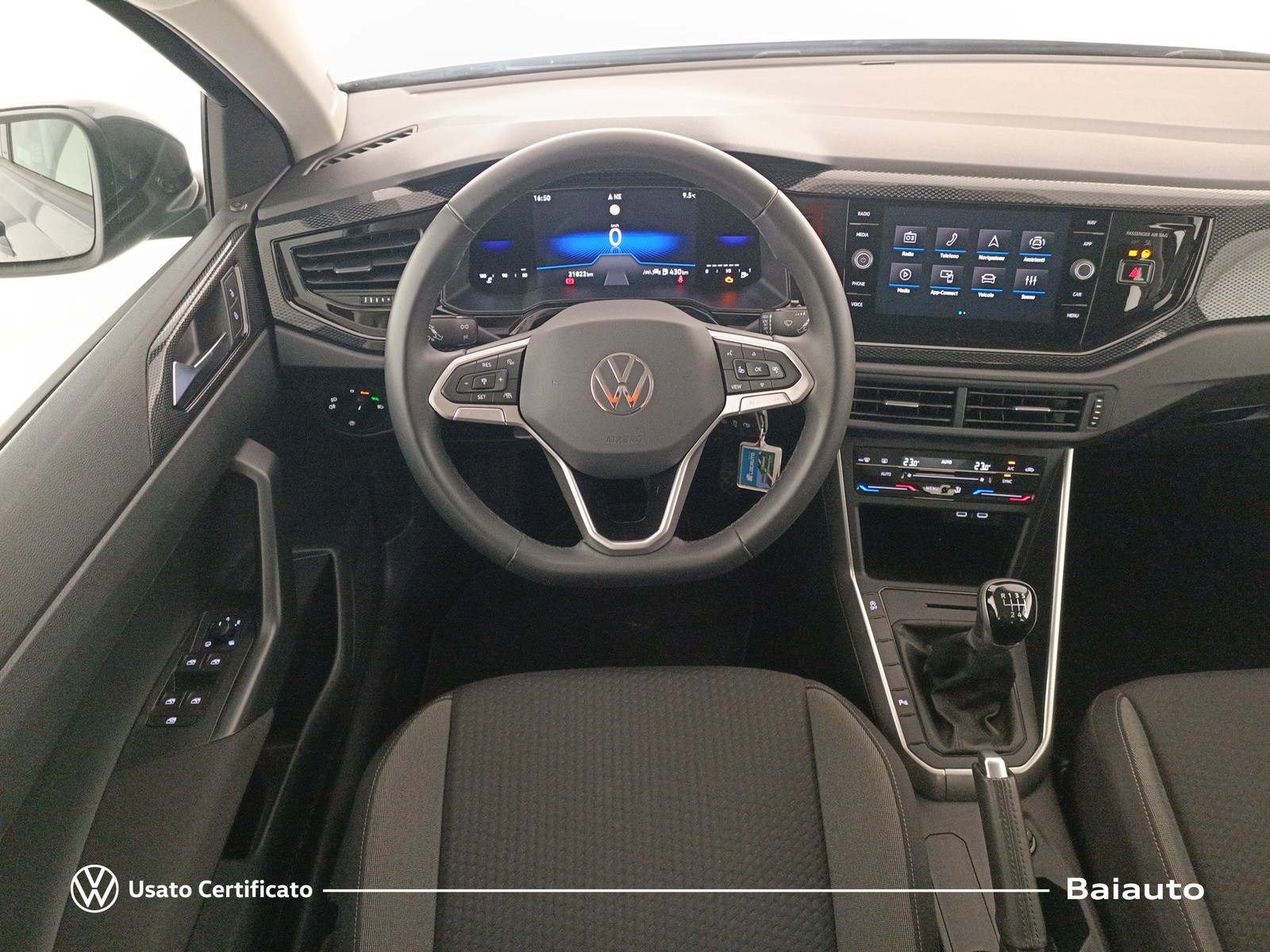 8 - Volkswagen Taigo 1.0 tsi 115cv life