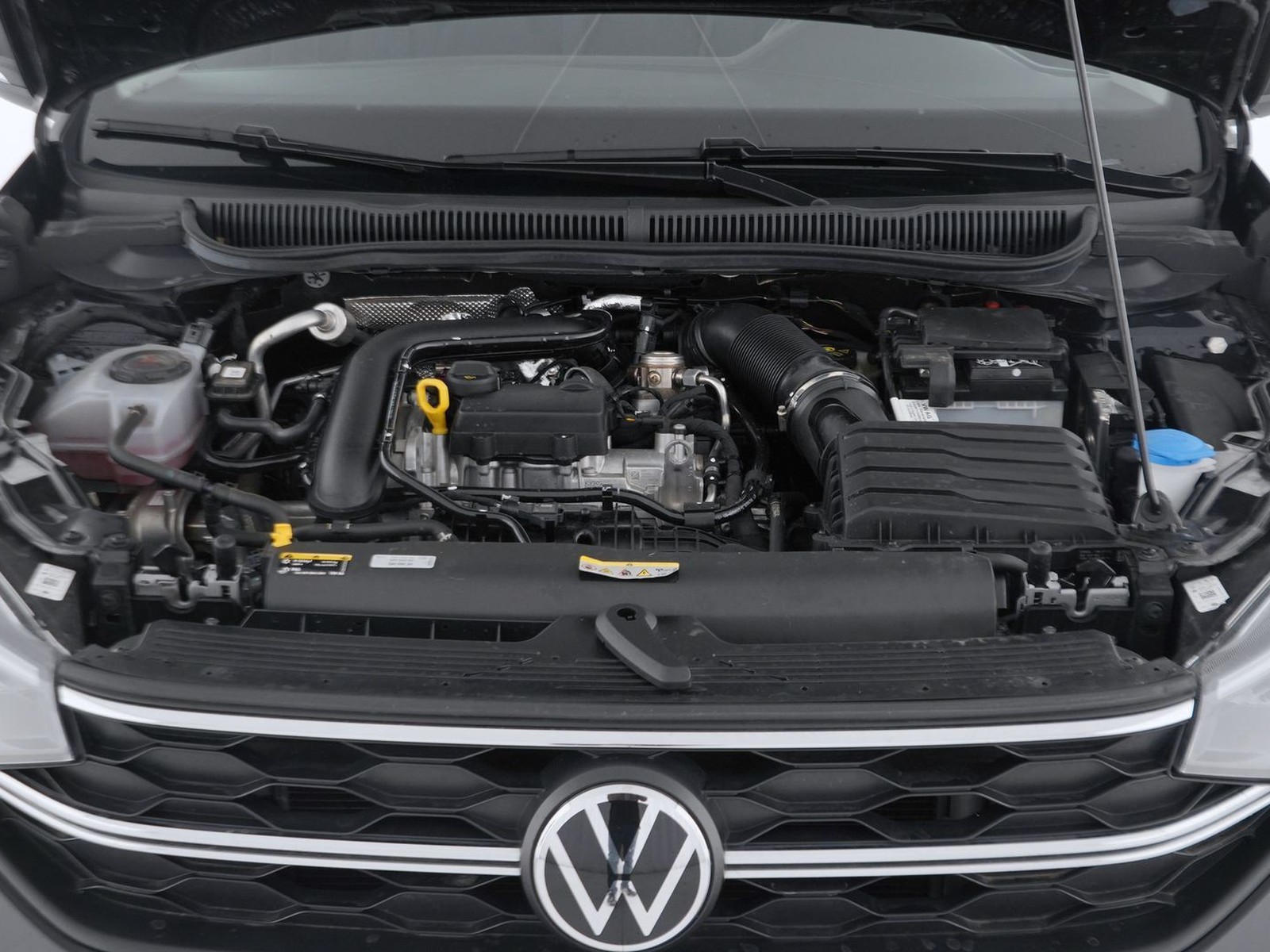 11 - Volkswagen Taigo 1.0 tsi 115cv life