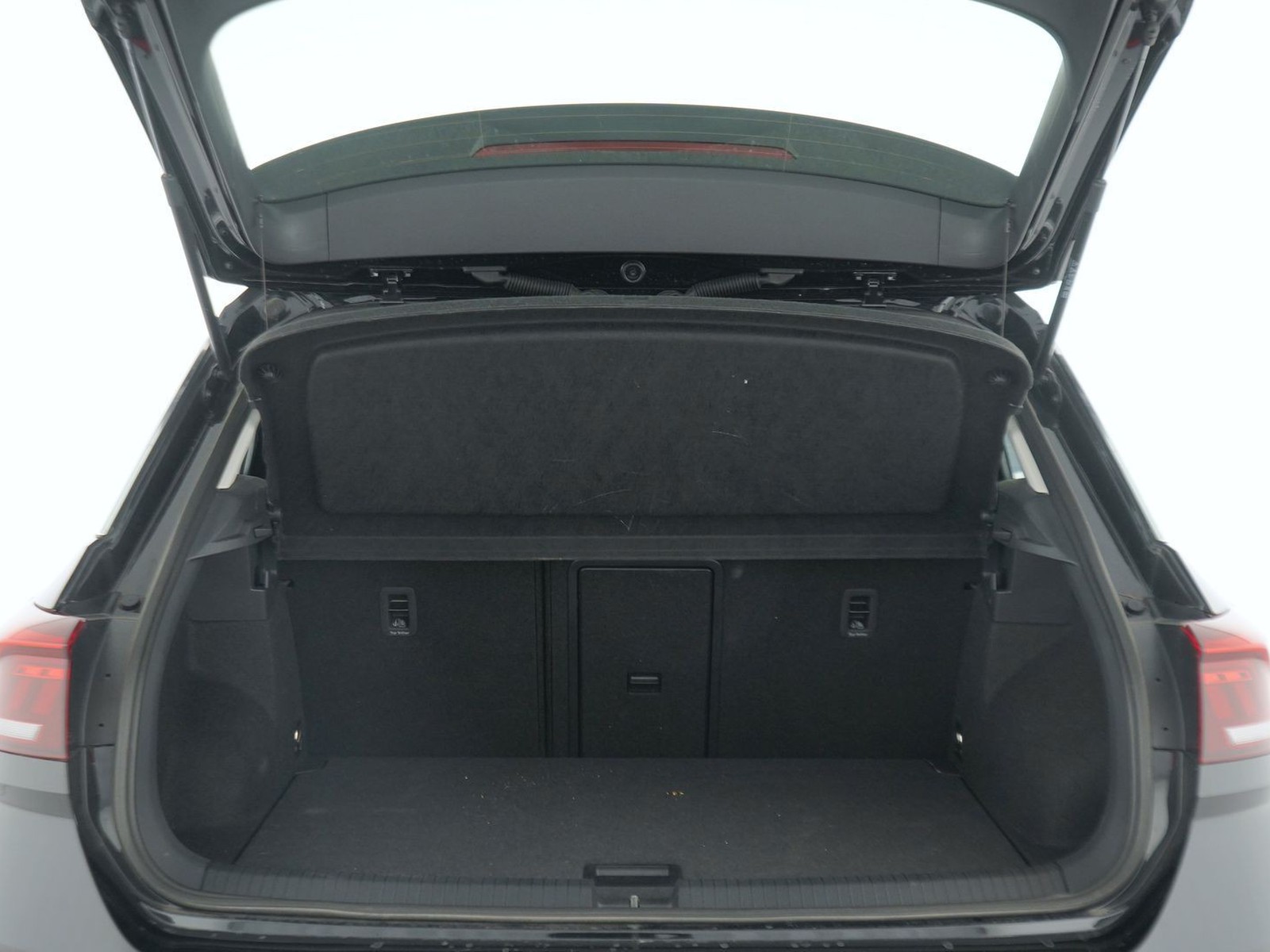 10 - Volkswagen T-Roc 2.0 tdi scr 150cv life dsg