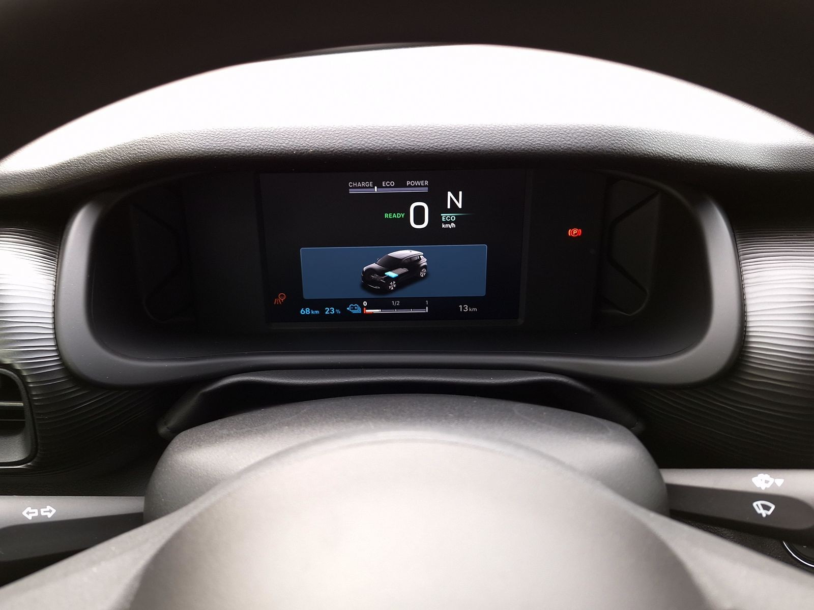 10 - Jeep Avenger full-electric longitude fwd auto