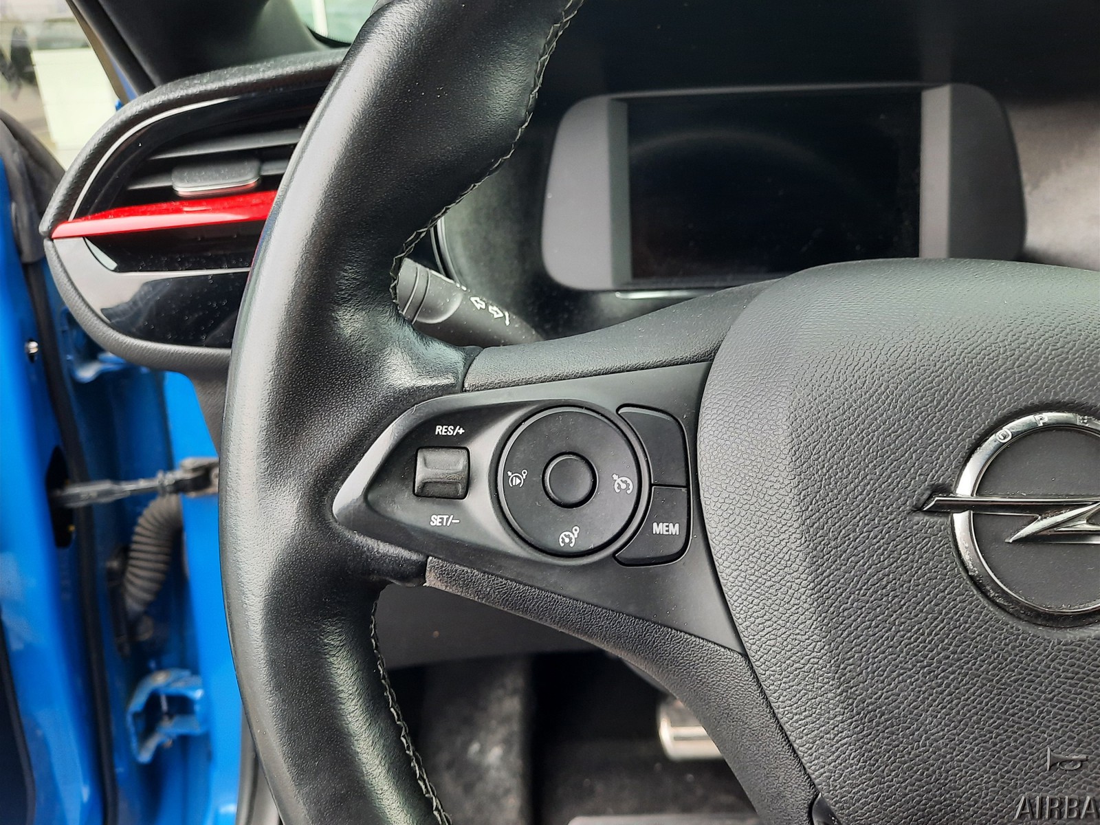 15 - Opel Corsa e- 5 porte gs line