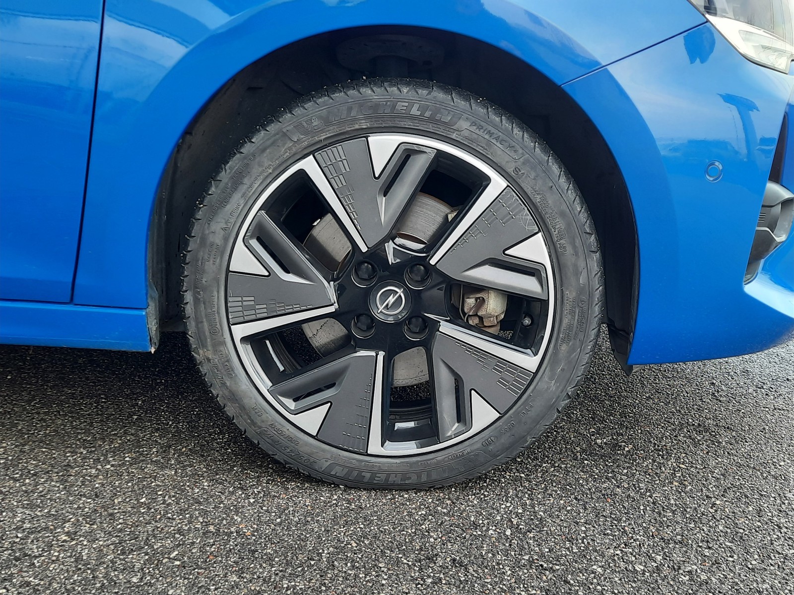 20 - Opel Corsa e- 5 porte gs line