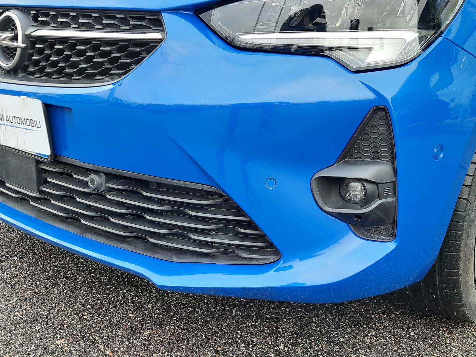 21 - Opel Corsa e- 5 porte gs line