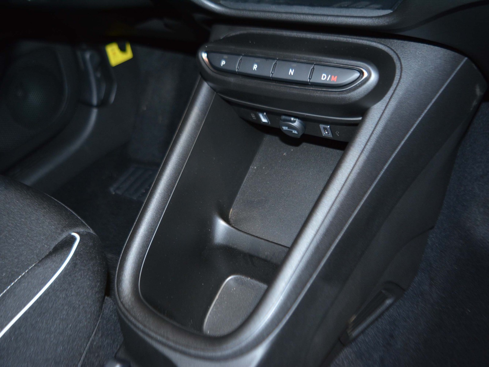 12 - Fiat 600 1.2 hybrid 110cv pop edct