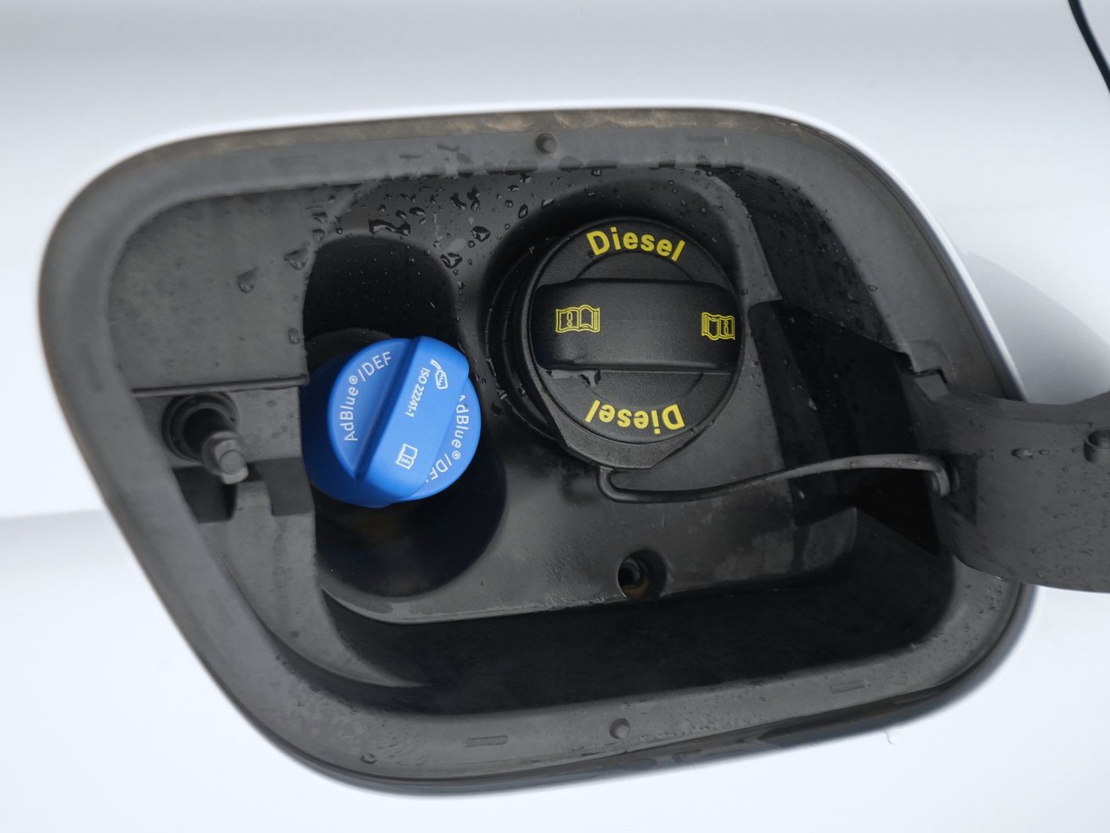 34 - Volkswagen Passat 2.0 tdi scr evo 150cv business dsg