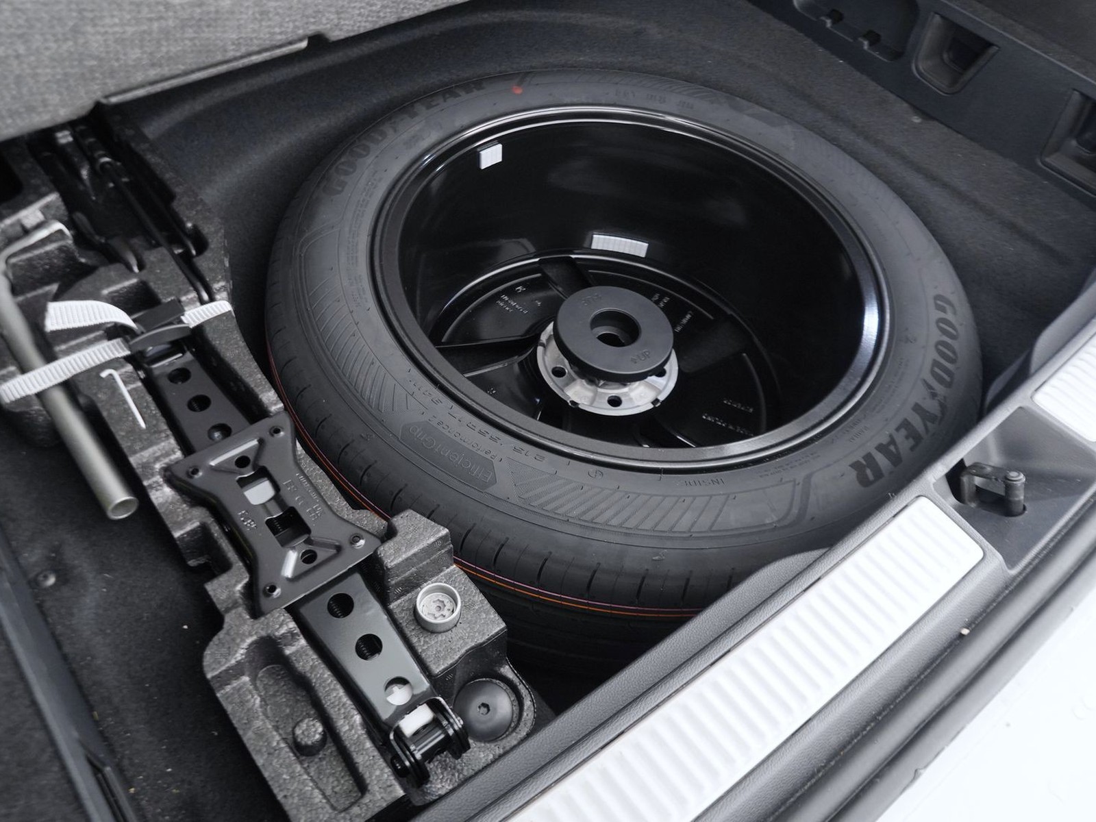 35 - Volkswagen Passat 2.0 tdi scr evo 150cv business dsg