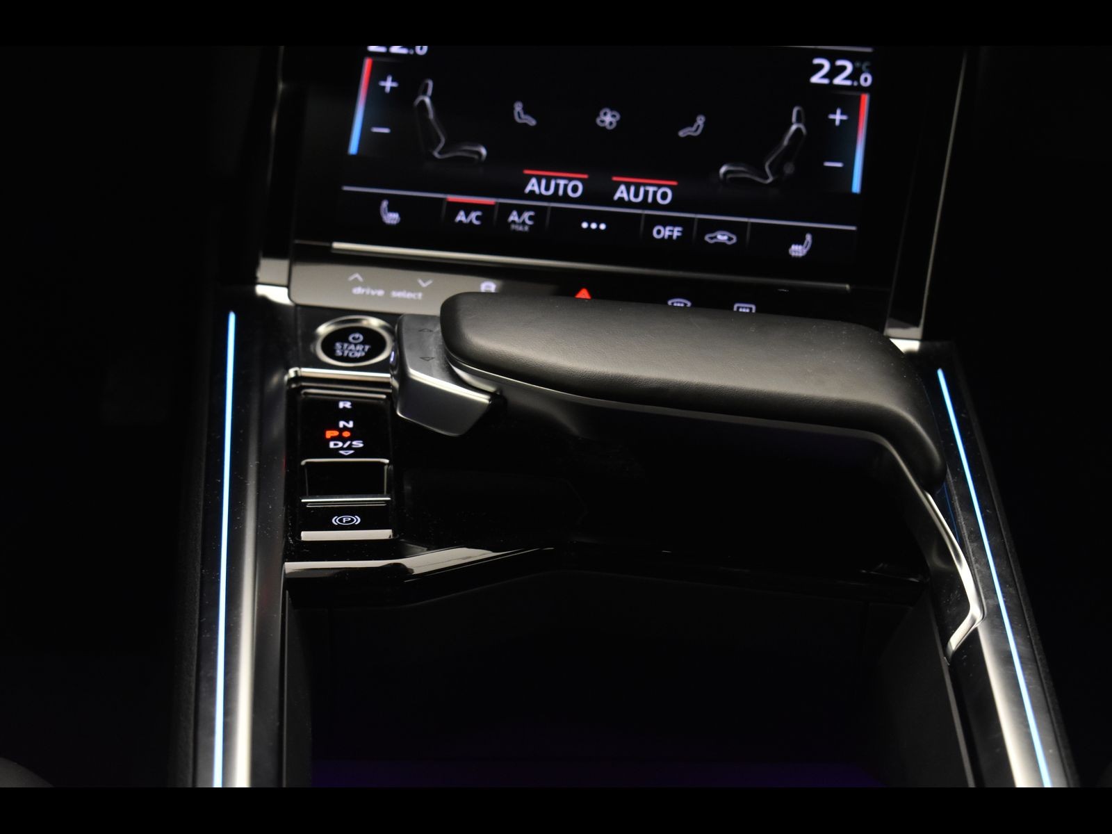 20 - Audi e-tron sportback 50 s line edition quattro cvt