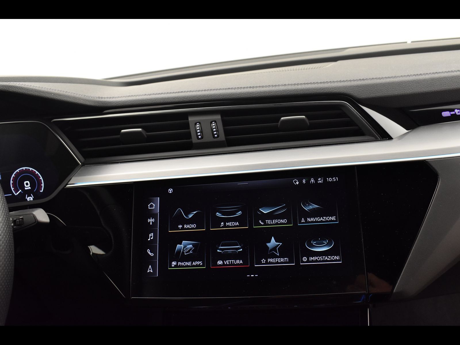 6 - Audi e-tron sportback 50 s line edition quattro cvt