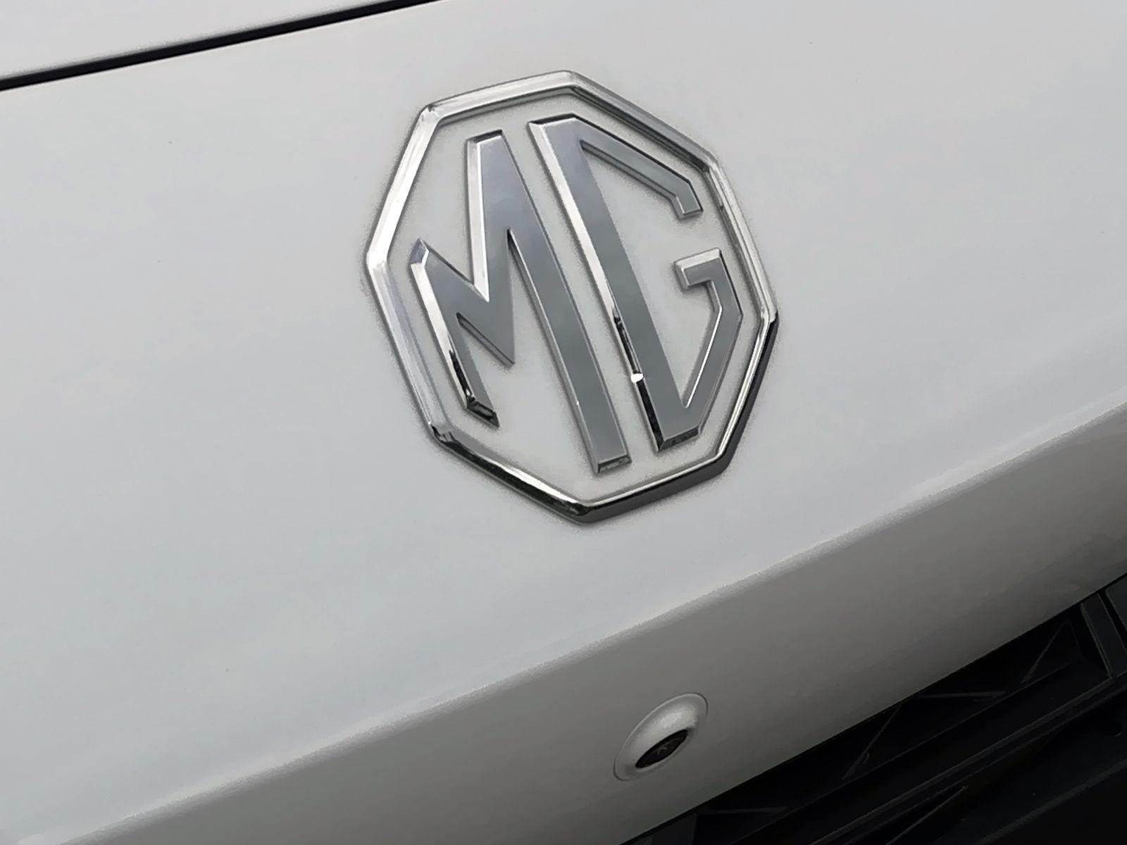 24 - Mg MG3 1.5 hybrid+ luxury