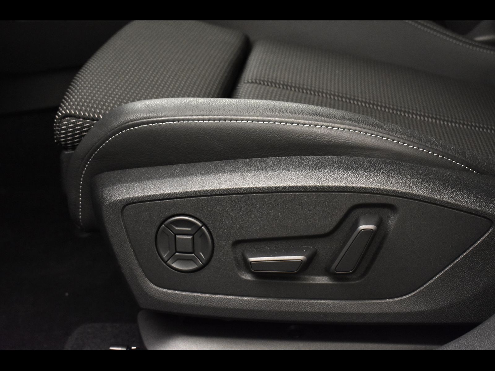 22 - Audi A3 sportback 1.5 tfsi e 272cv s line edition s tronic