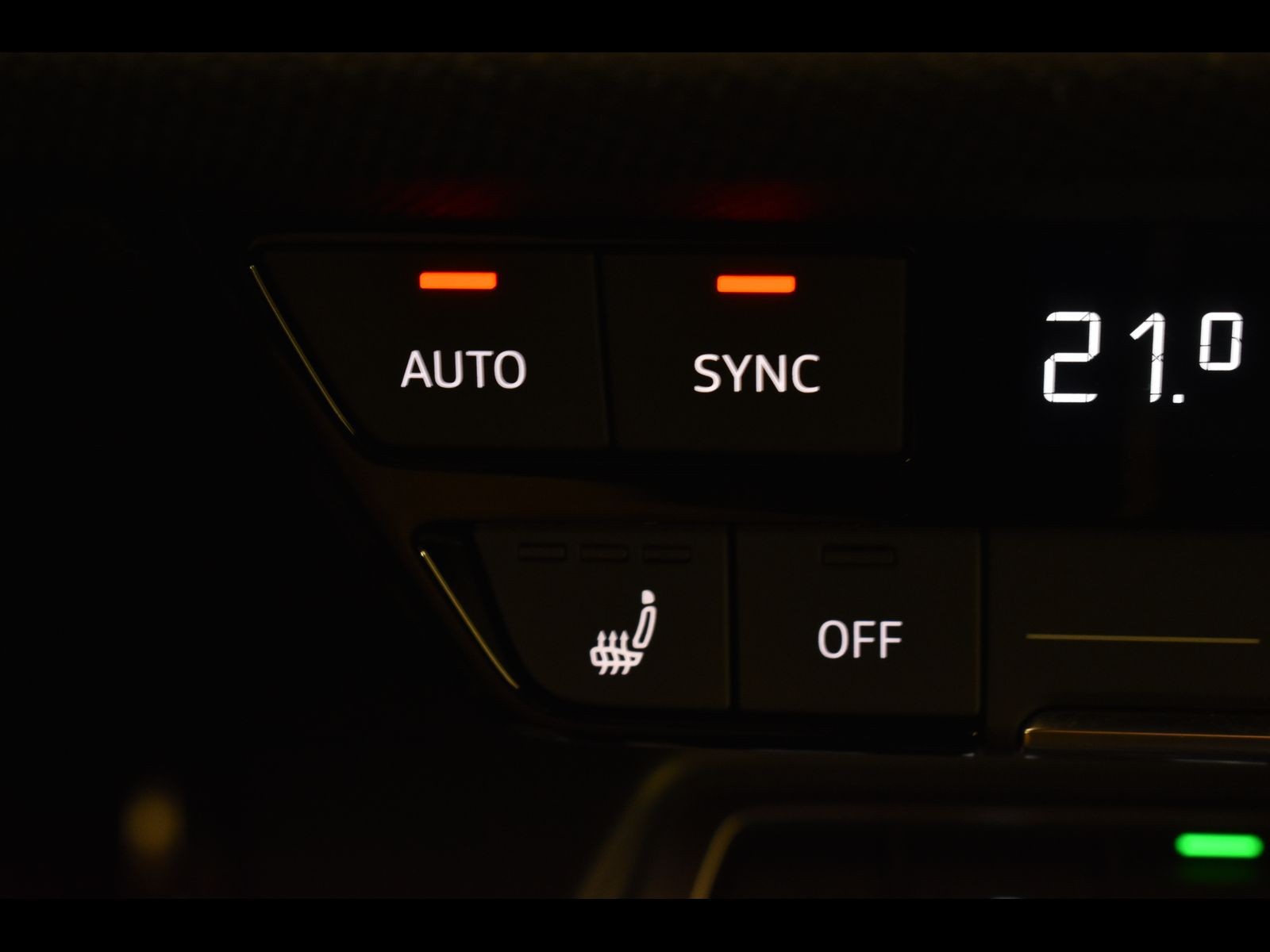 24 - Audi A3 sportback 1.5 tfsi e 272cv s line edition s tronic