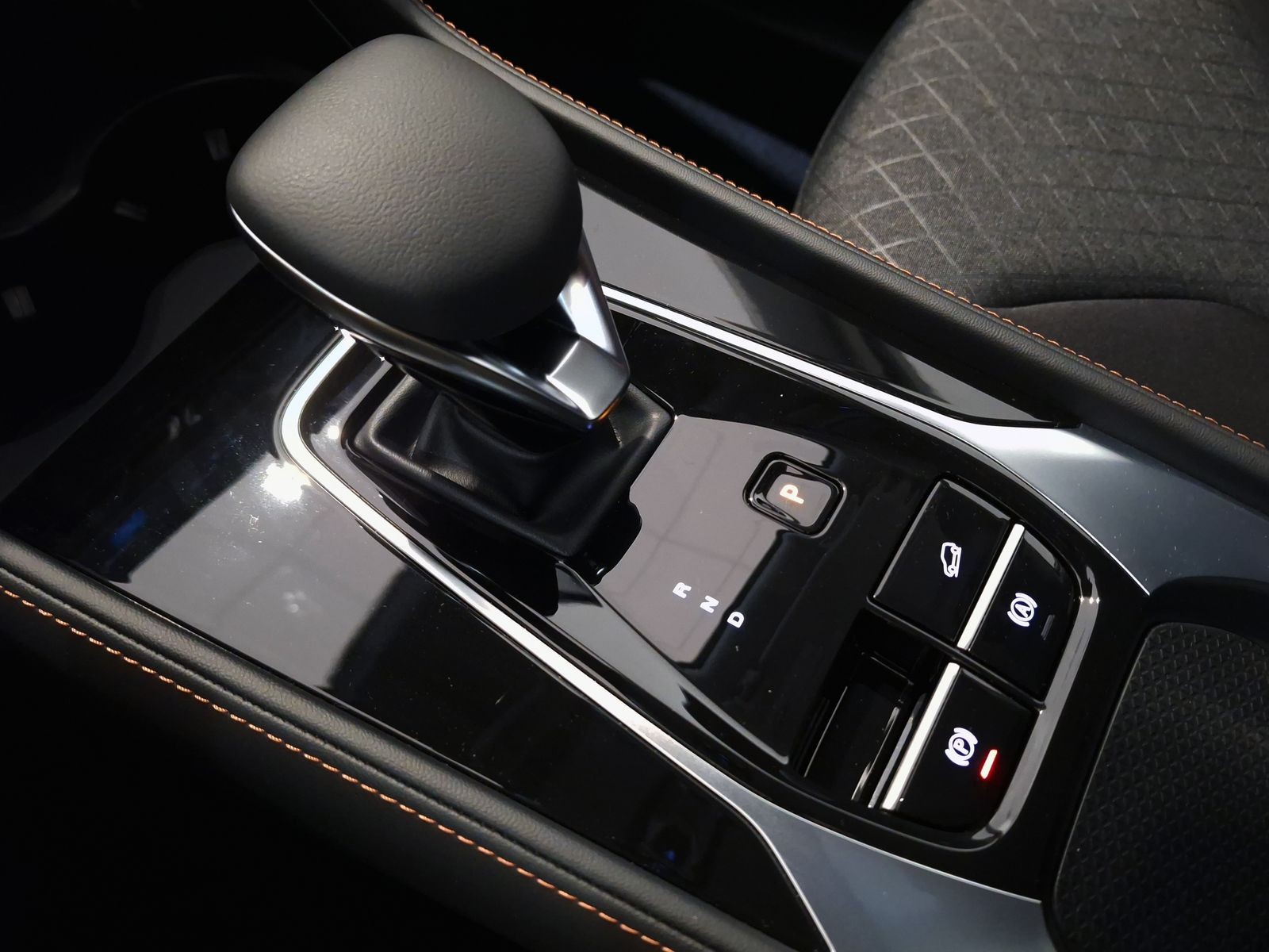 18 - Mg HS 1.5 hybrid+ comfort auto