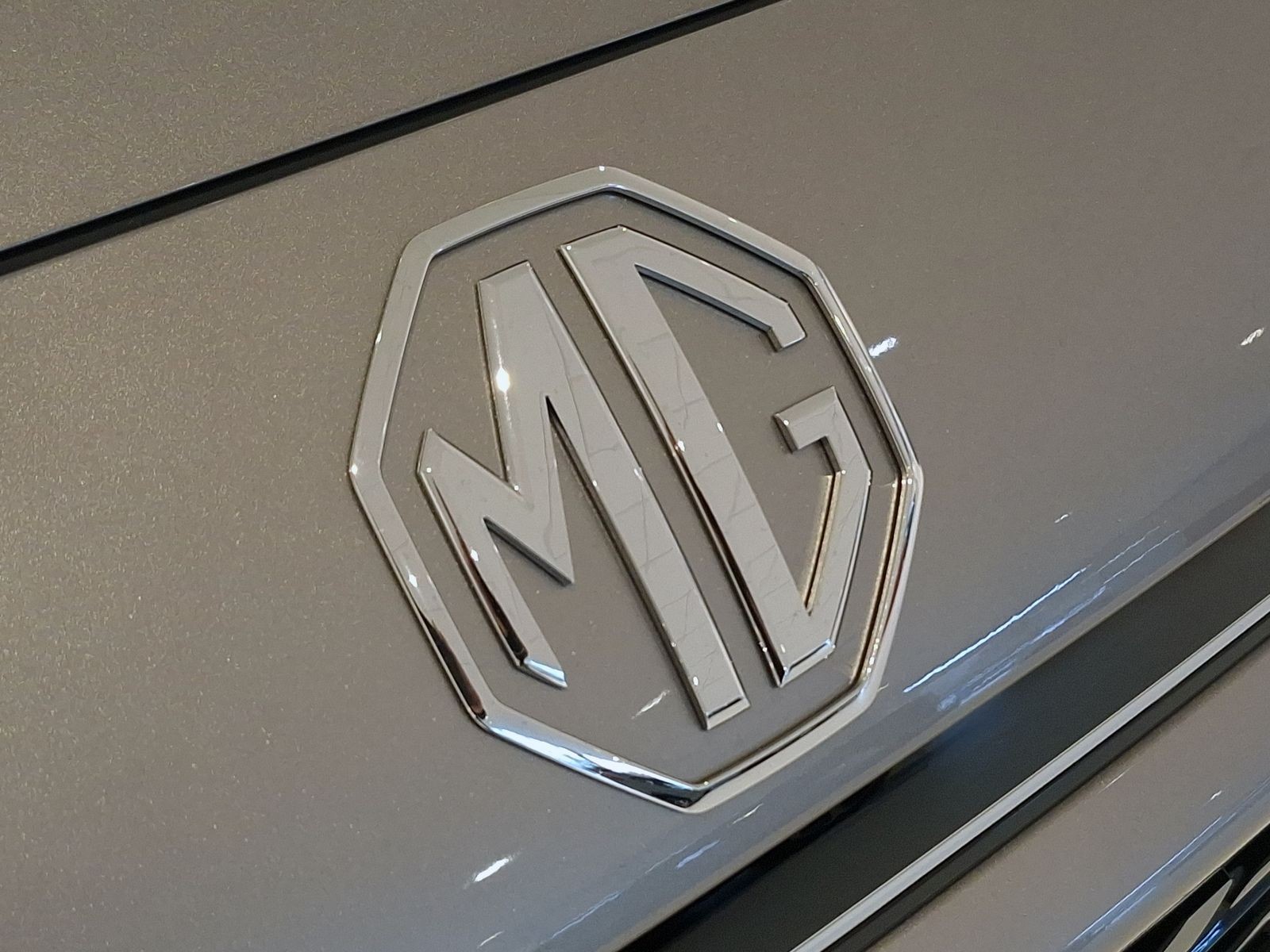 24 - Mg HS 1.5 hybrid+ comfort auto