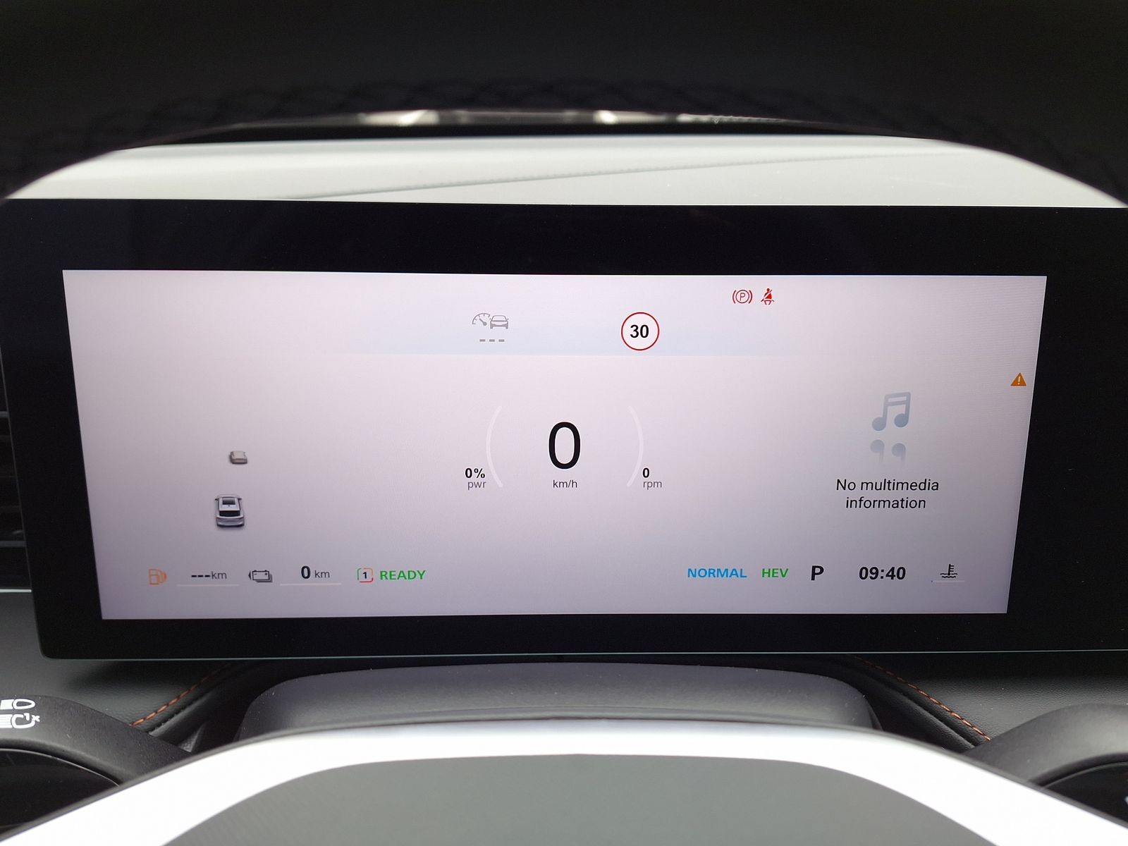 10 - Mg HS 1.5 phev luxury auto