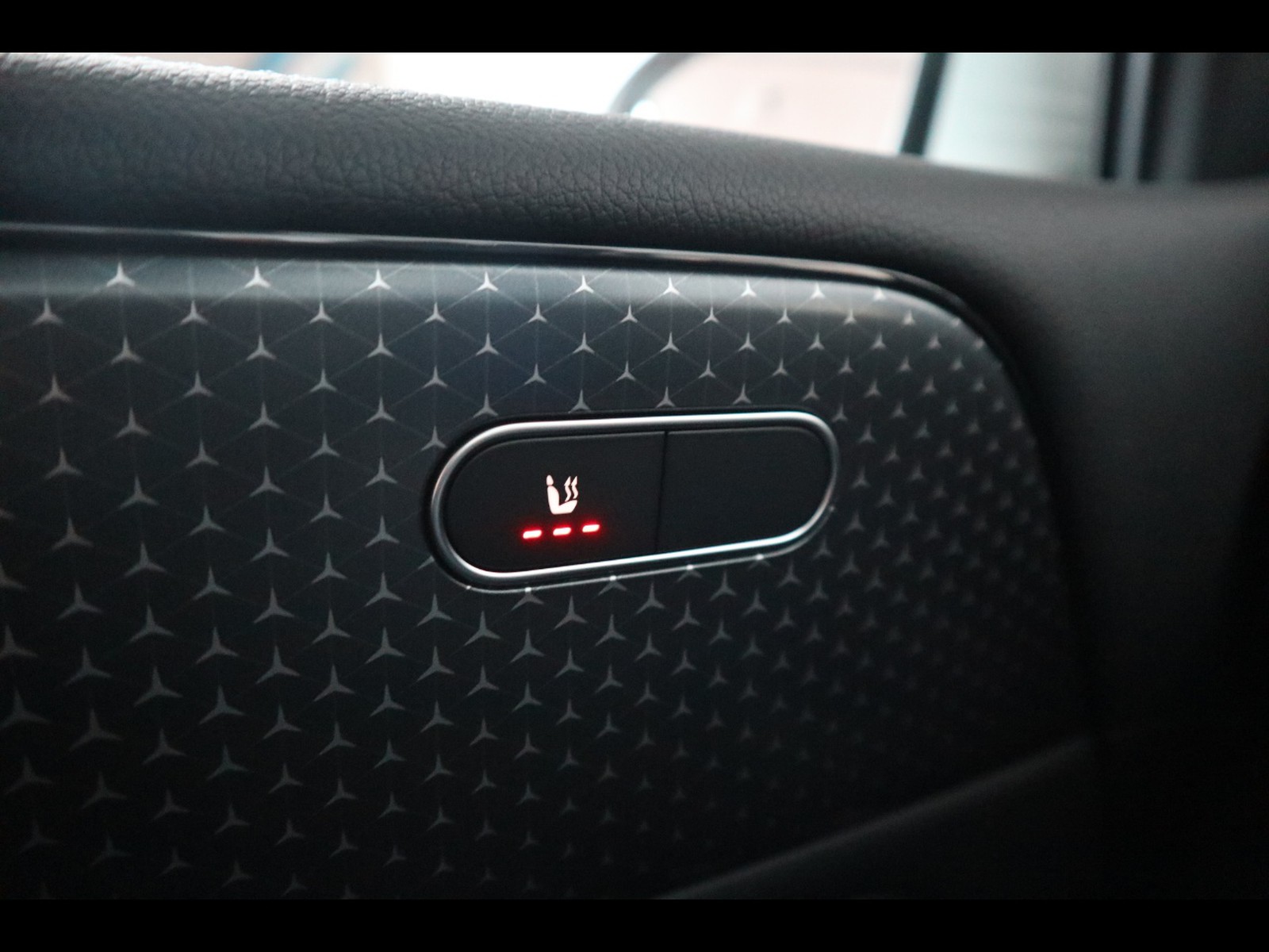 15 - Mercedes Classe B 180 d progressive advanced 8g-dct