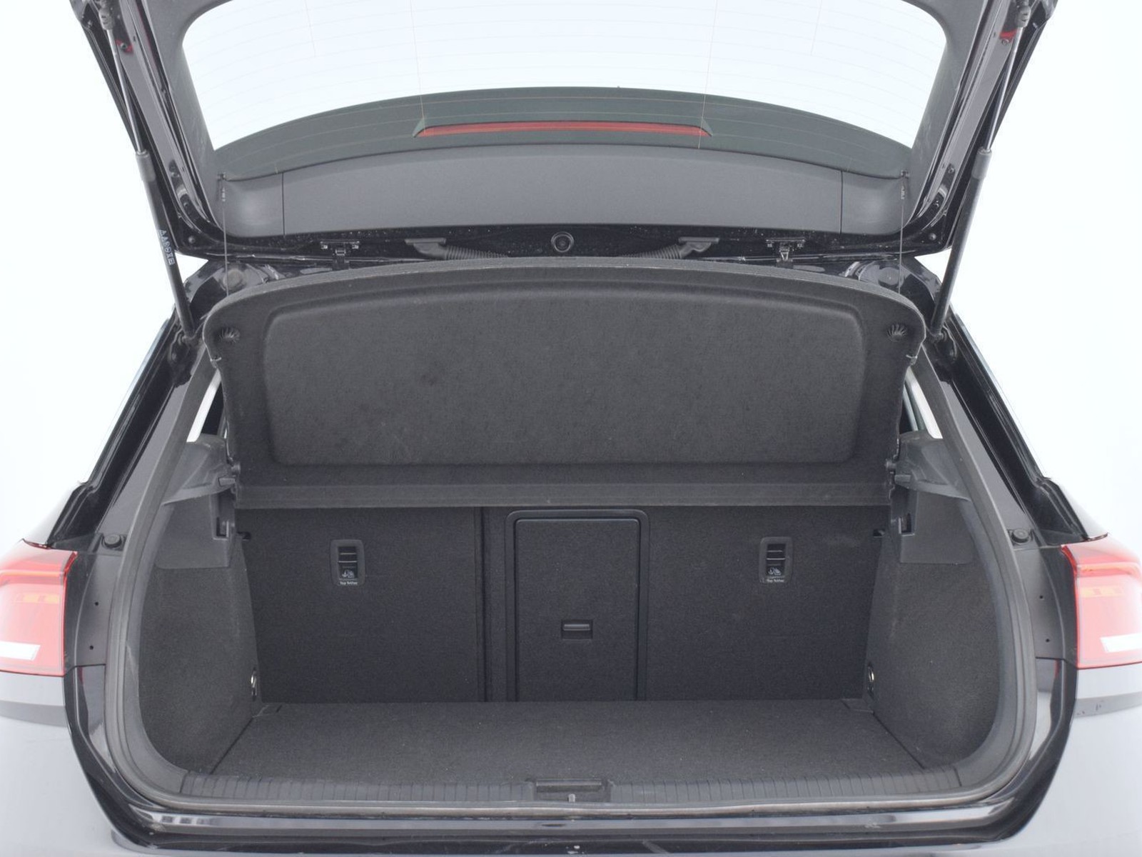 10 - Volkswagen T-Roc 2.0 tdi scr 115cv life