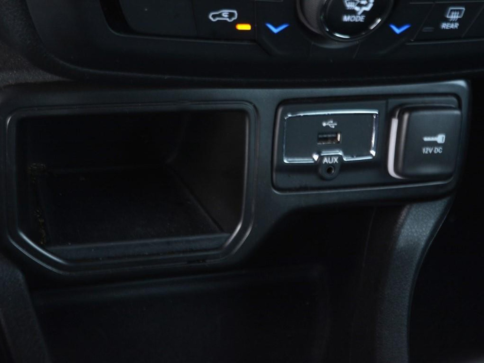 18 - Jeep Renegade 1.5 turbo t4 mhev 130cv limited 2wd