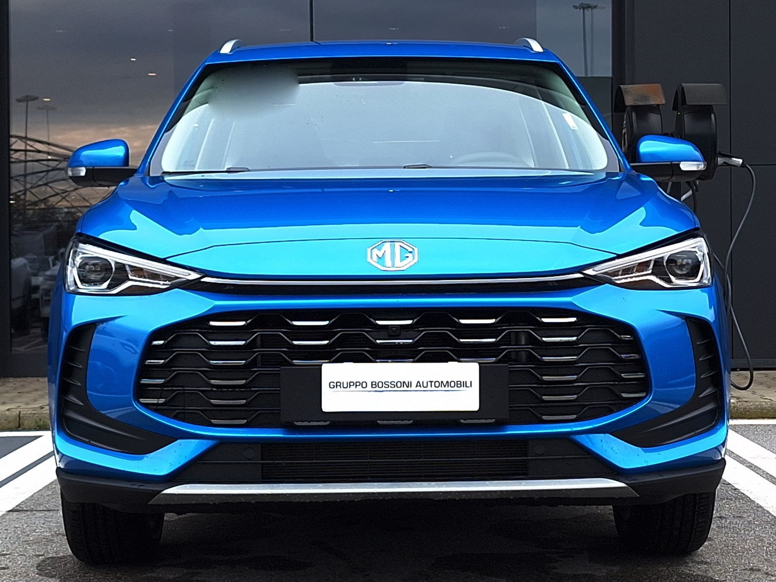 2 - Mg ZS 1.5 hybrid+ comfort auto