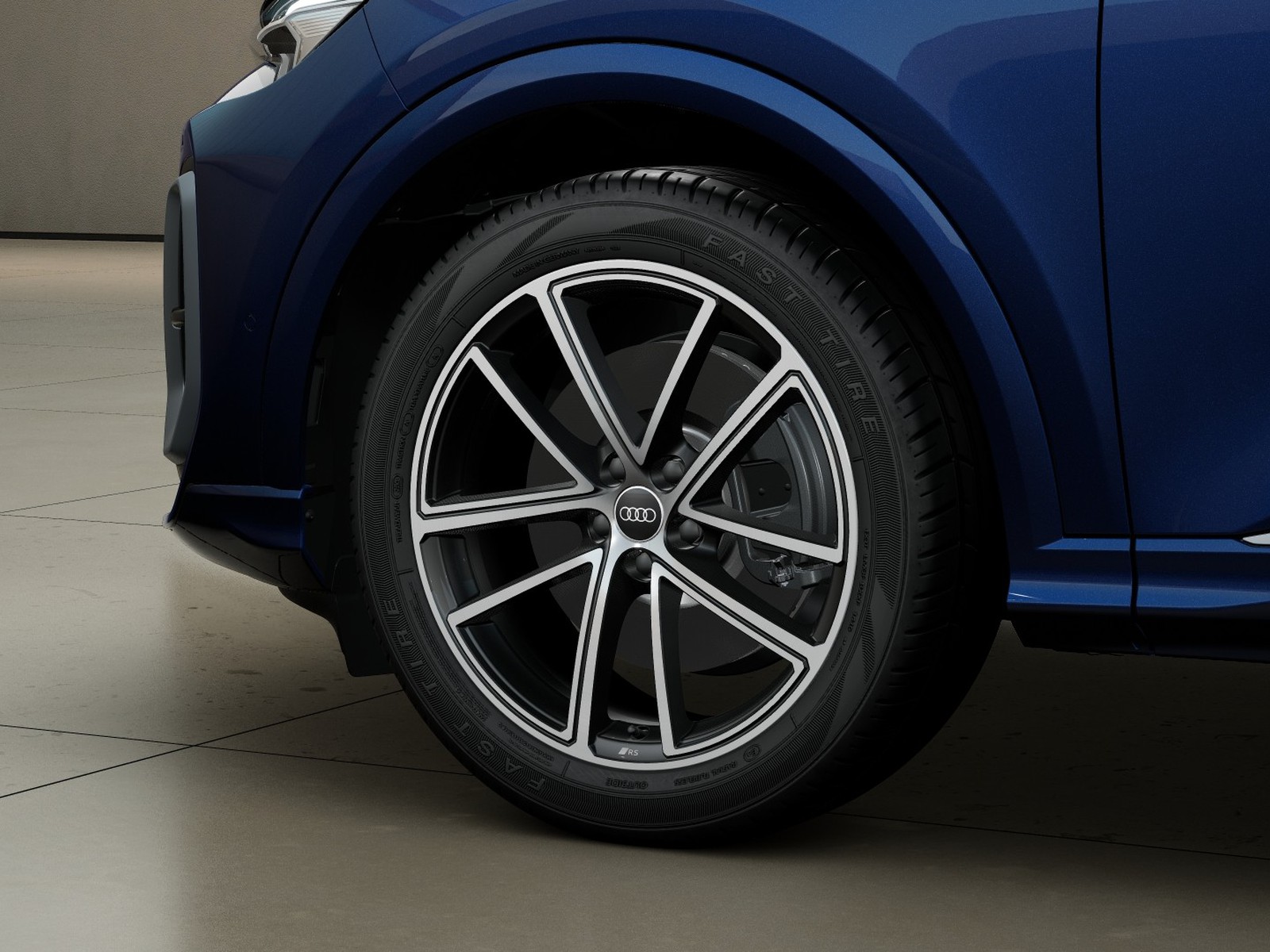 5 - Audi Q5 2.0 tdi mhev+ 204cv launch edition s line quattro s tronic