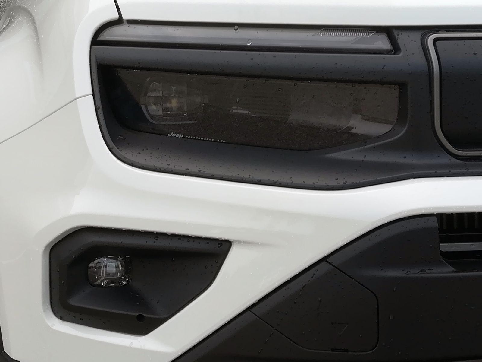 14 - Jeep Avenger 1.2 turbo e-hybrid mhev 145cv overland 4xe