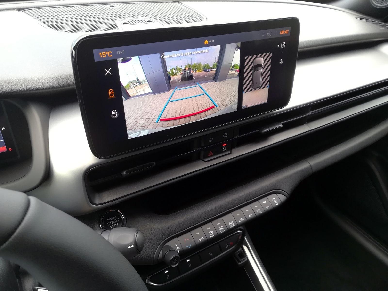 17 - Jeep Avenger 1.2 turbo e-hybrid mhev 145cv overland 4xe