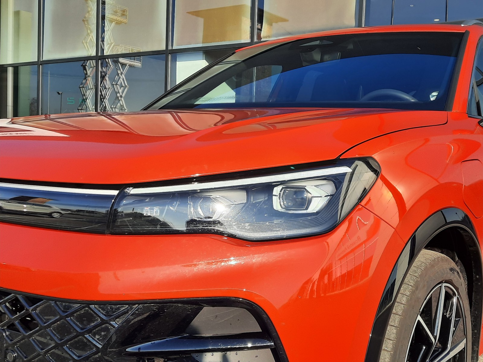 24 - Volkswagen Tiguan 1.5 tsi ehybrid 204cv r-line plus dsg