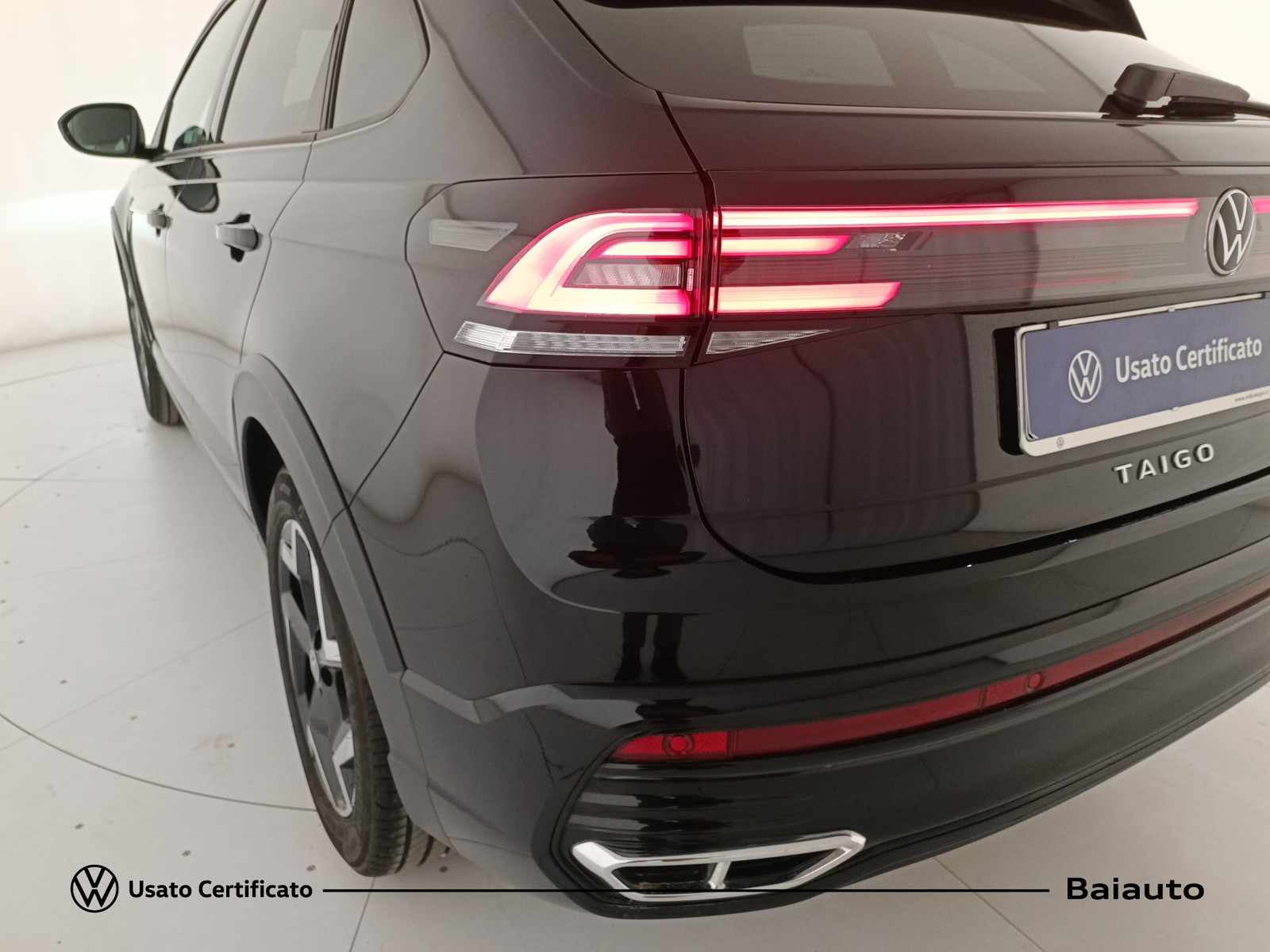 18 - Volkswagen Taigo 1.0 tsi 115cv r-line