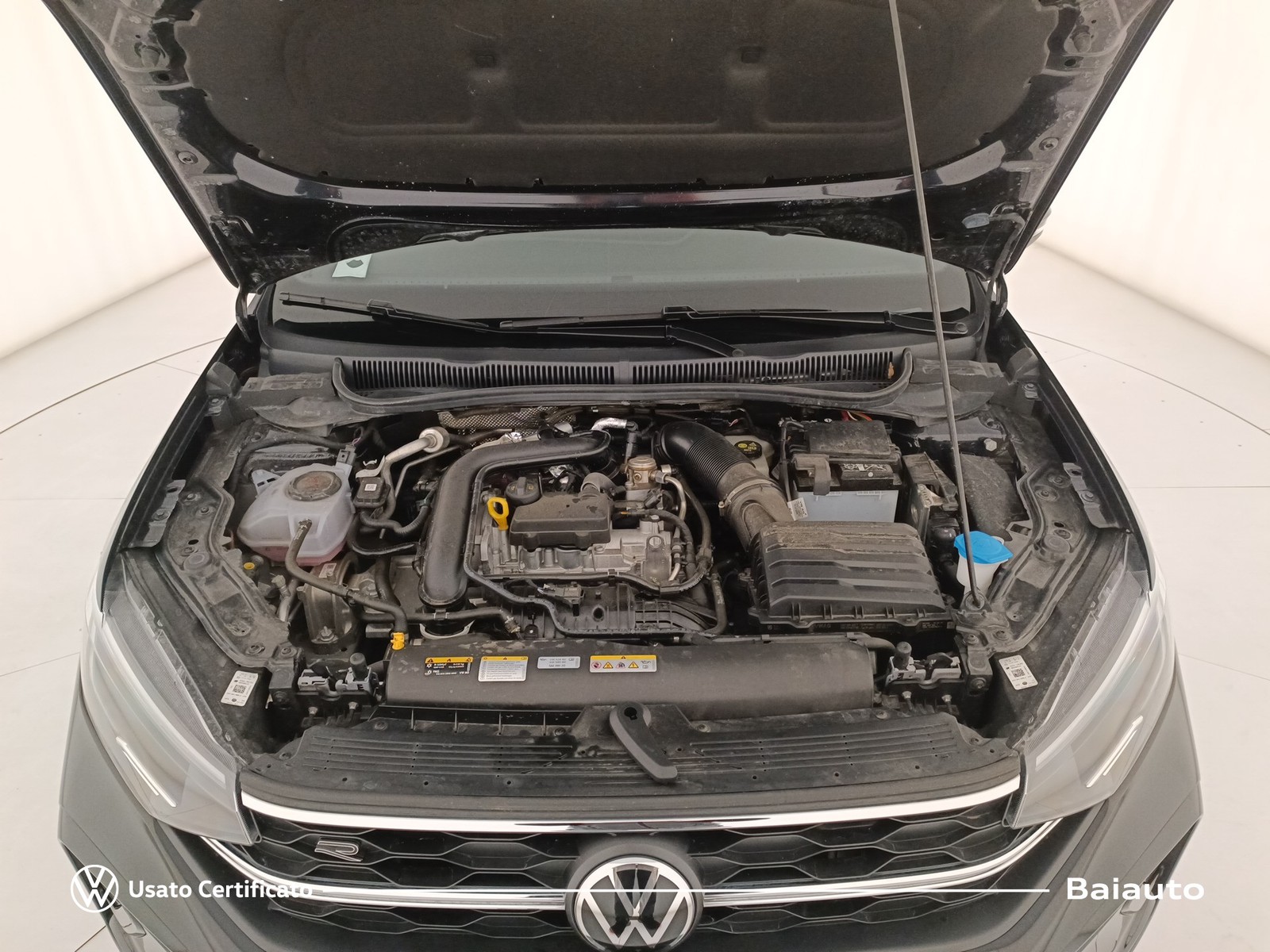 23 - Volkswagen Taigo 1.0 tsi 115cv r-line