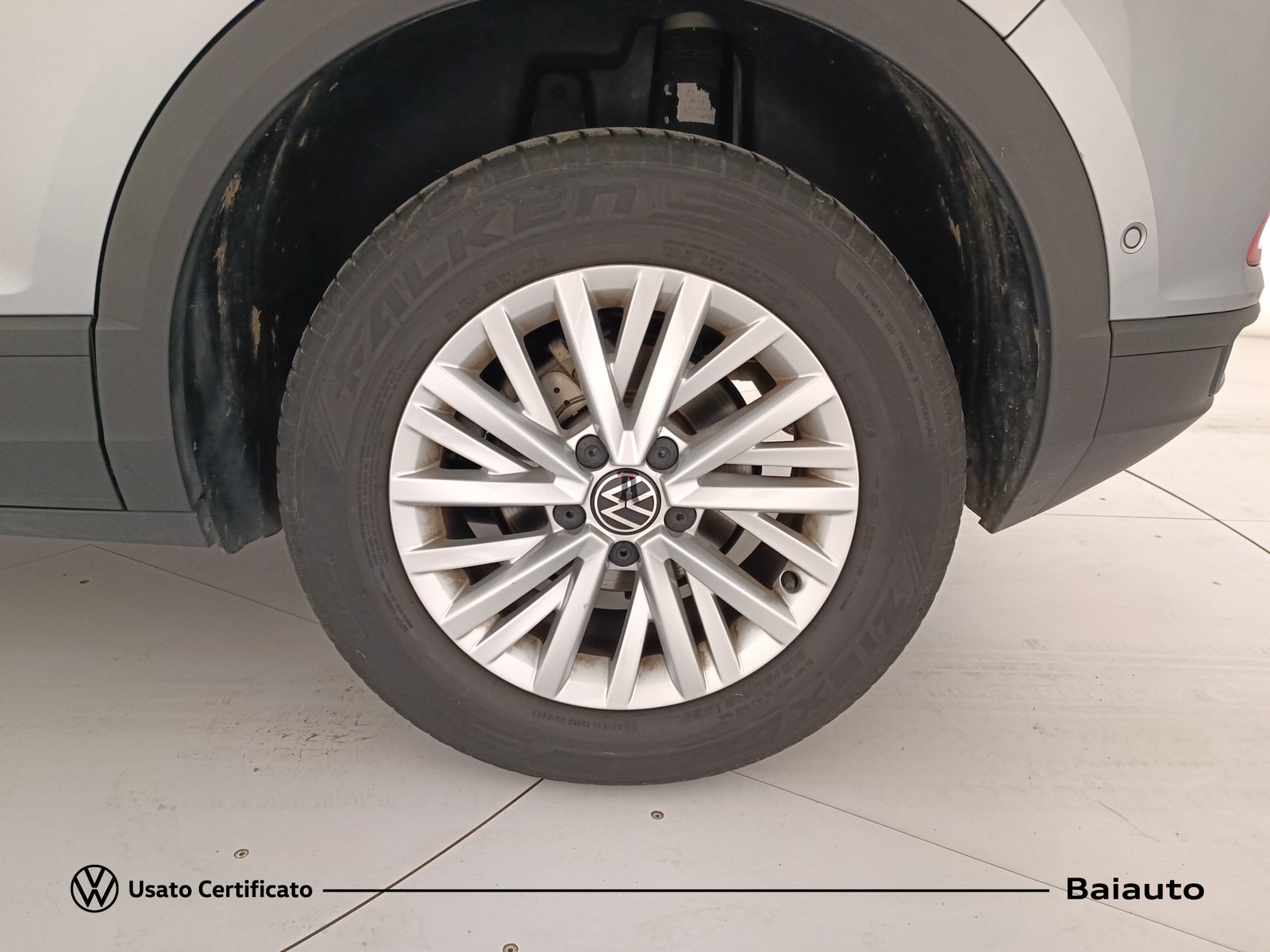 26 - Volkswagen T-Roc 1.5 tsi act life dsg